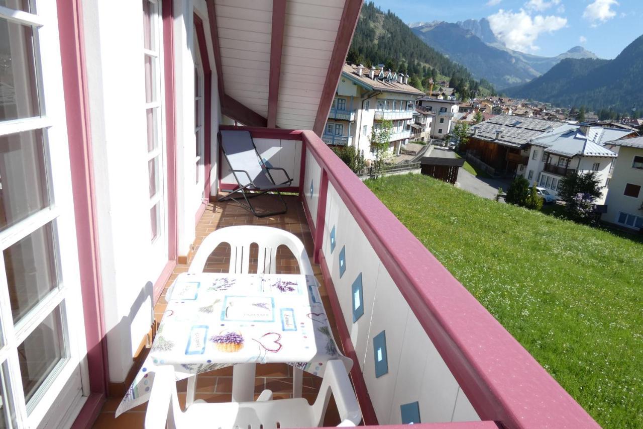Casa Azzurra Apartment Pozza di Fassa Exterior photo