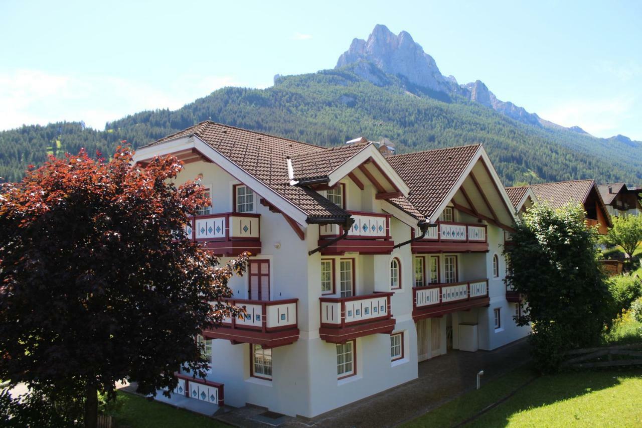 Casa Azzurra Apartment Pozza di Fassa Exterior photo
